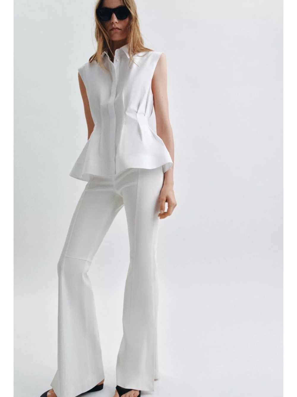 ZARA PLEATED SLEEVELESS SHIRT ZW COLLECTION - Picture 2 of 7